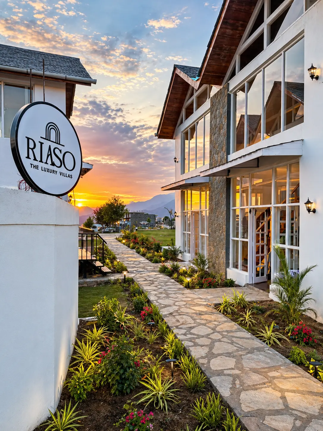 luxury villa in Bir